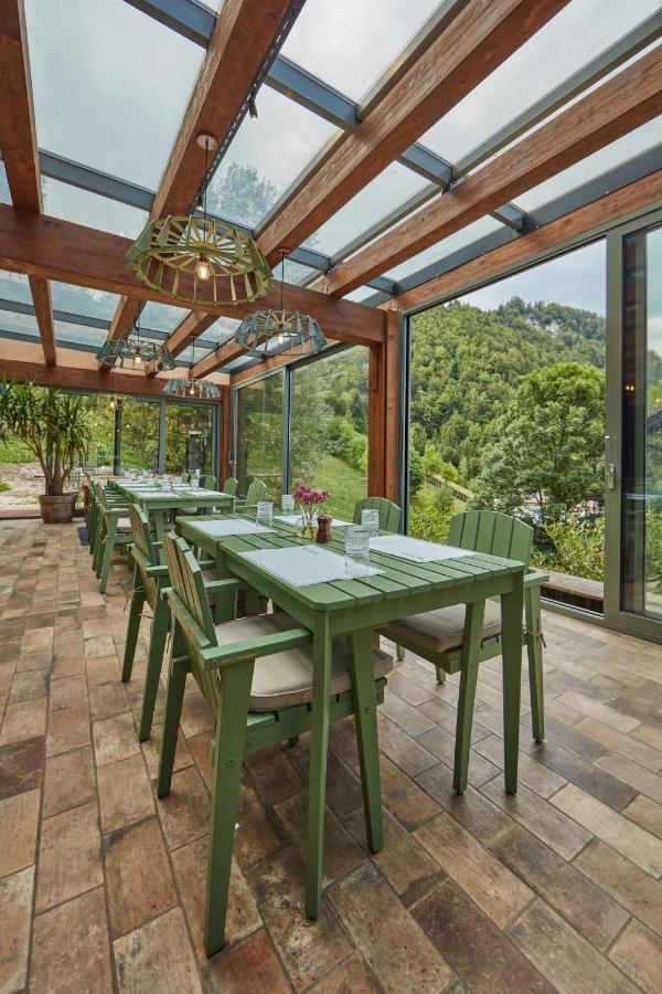 Conacul Vanatorului 3* Moeciu De Sus